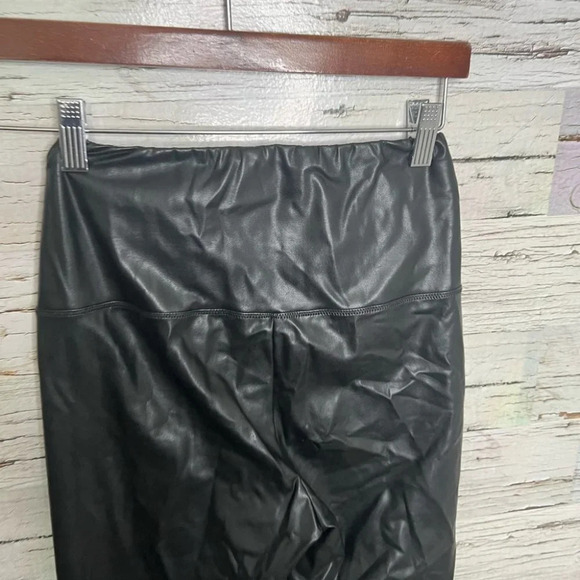 Wilfred Free Aritzia Daria Vegan Faux Leather Leggings Pants Size  Small - Picture 5 of 9